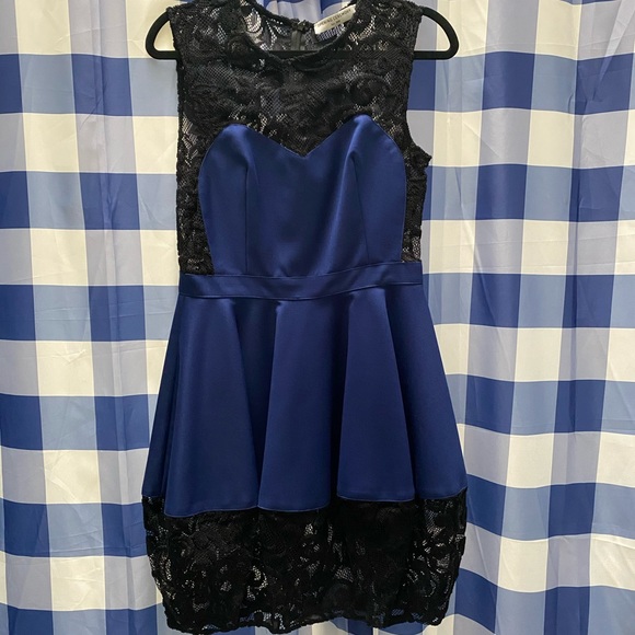 Opening Ceremony Cocktail Dress - Picture 3 of 6